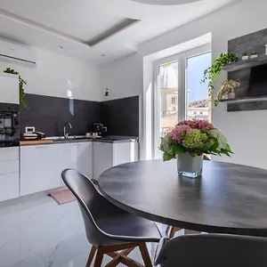 Appartamento La Casa Di Armida Boutique Homes Con Sauna, Napoli
